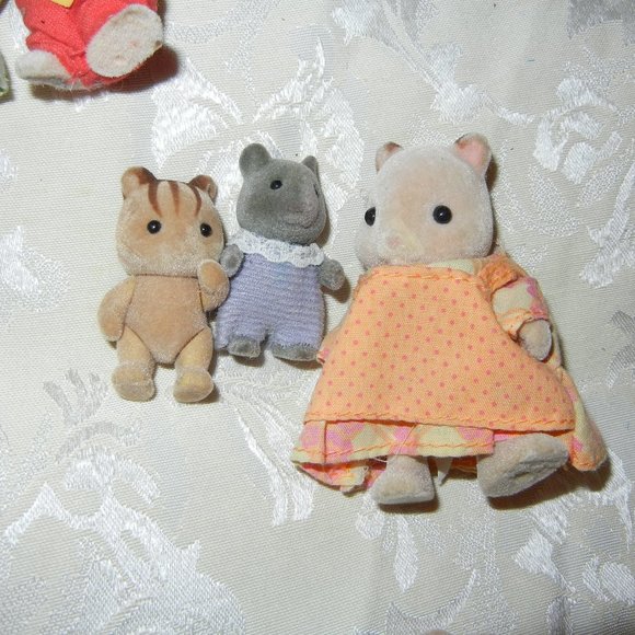 Calico Critters Doll Collection Sylvanian Families Rare Large family lots - Picture 8 of 16